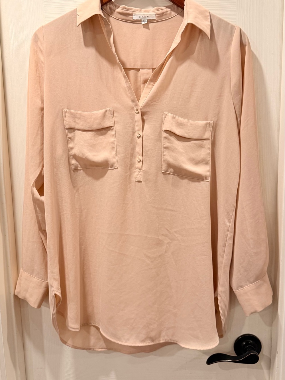 Pleione Blush Long-Sleeve Button-Front Pocket Tunic
